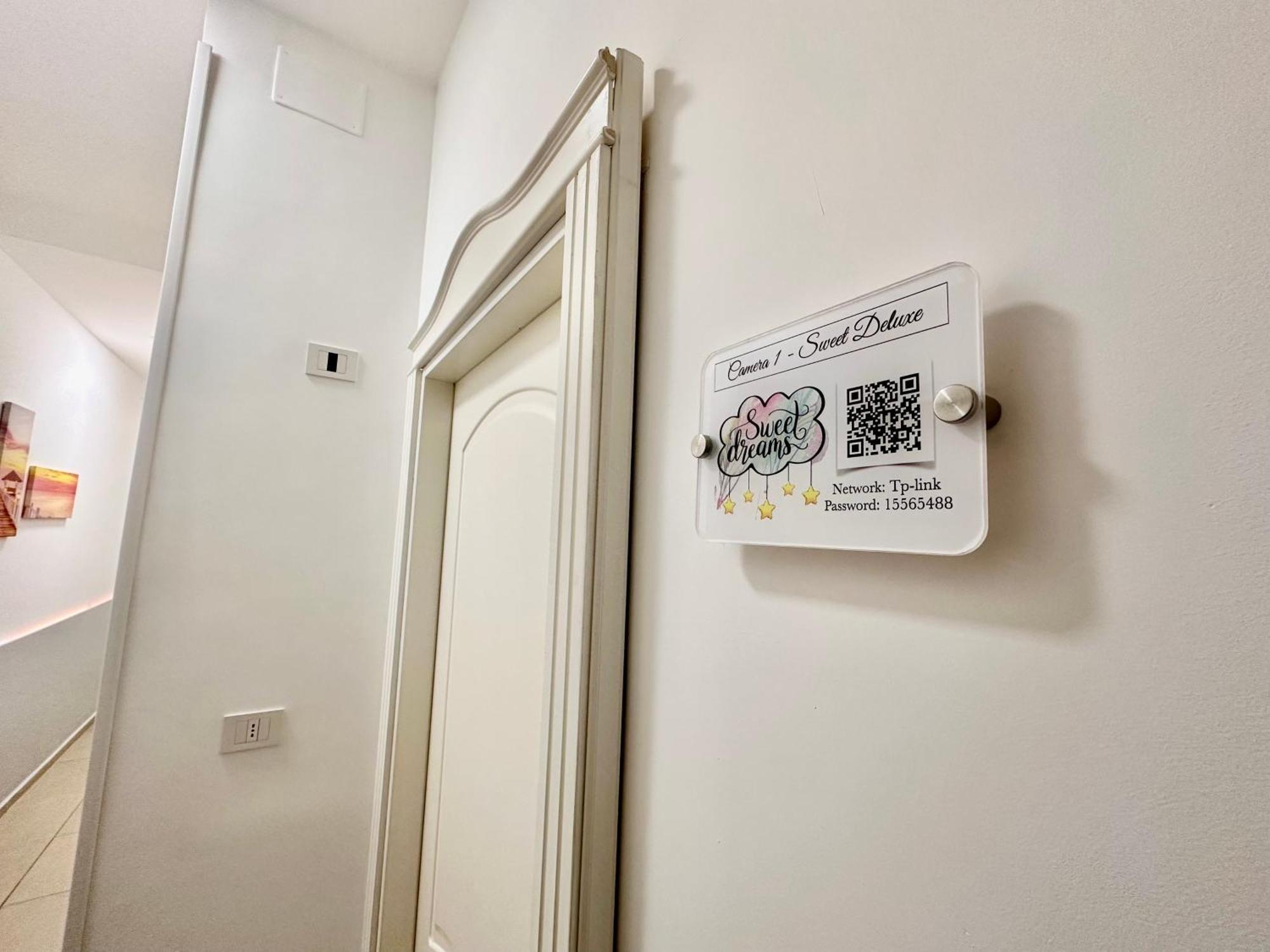 Bed and Breakfast Sweet Dreams Napoli Екстер'єр фото